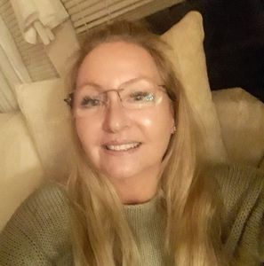 Meet your Posher, Sherrie